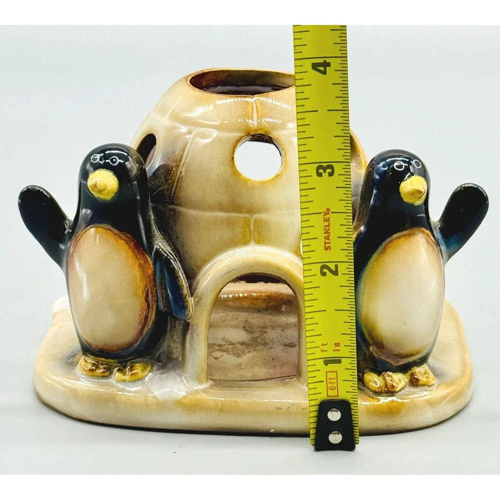 Yankee Candle Igloo Penguins Tealight Holder Tan Ceramic Ronnie Walter 1107757